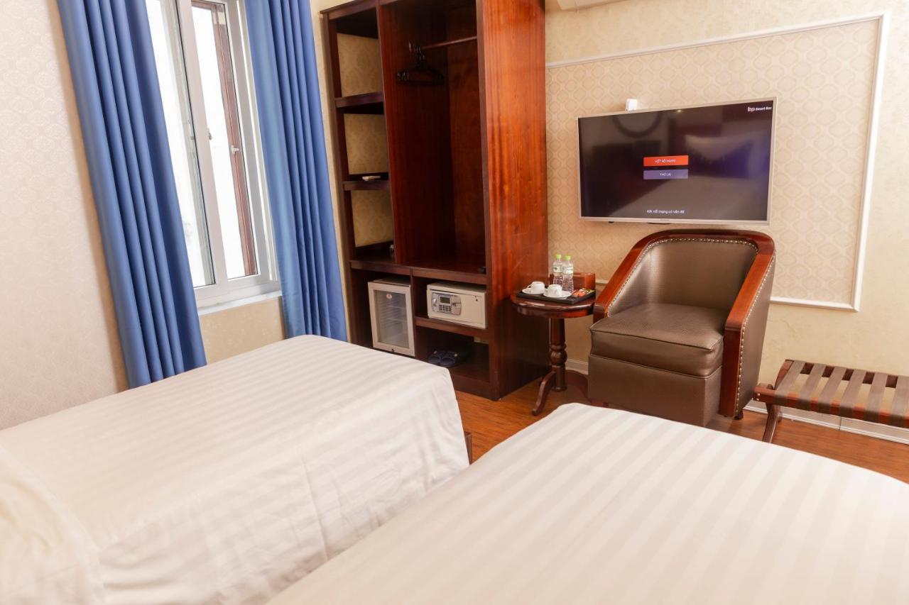 Lavender Boutique House Hotel Hanoi Exterior photo