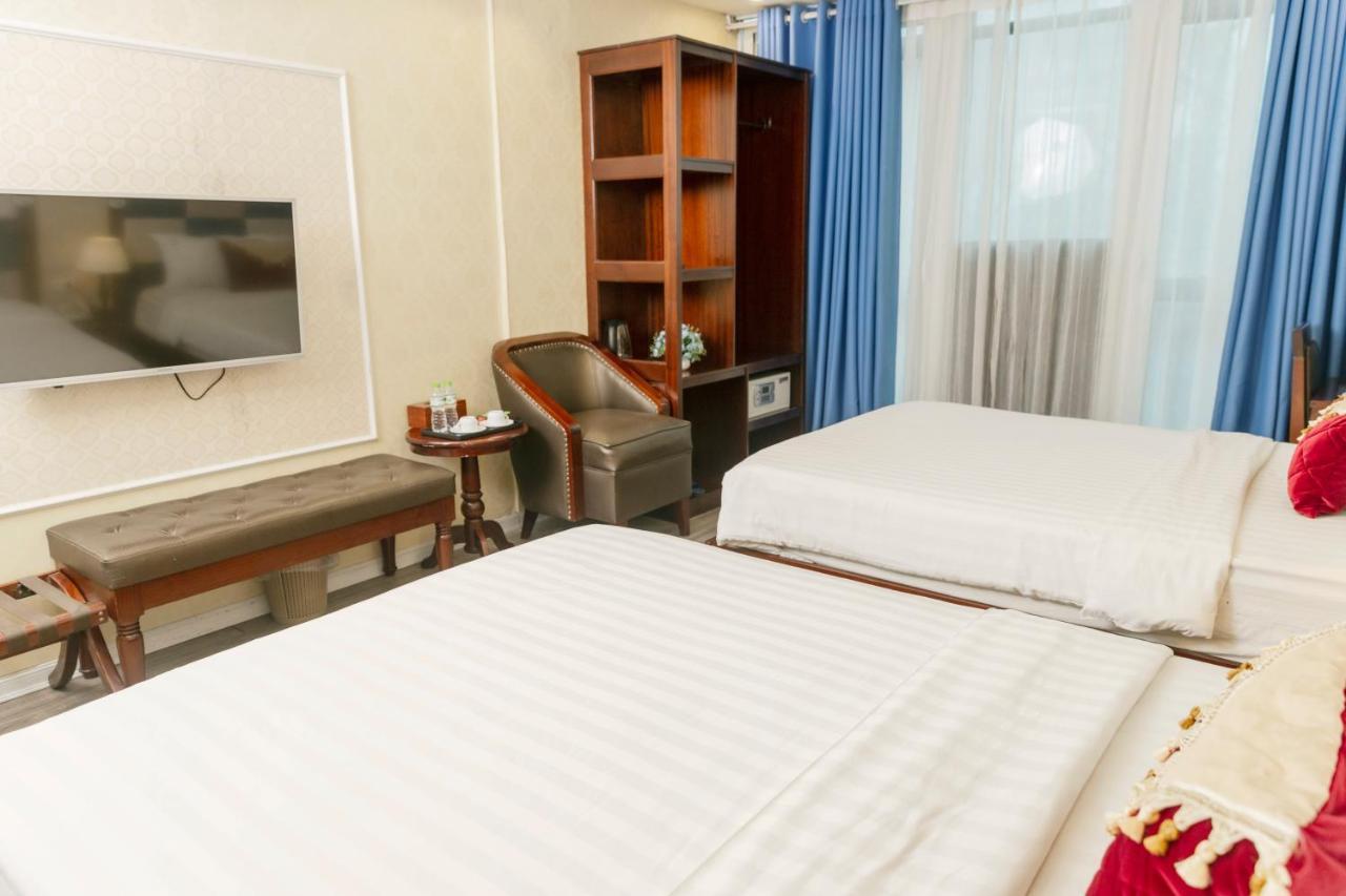 Lavender Boutique House Hotel Hanoi Exterior photo