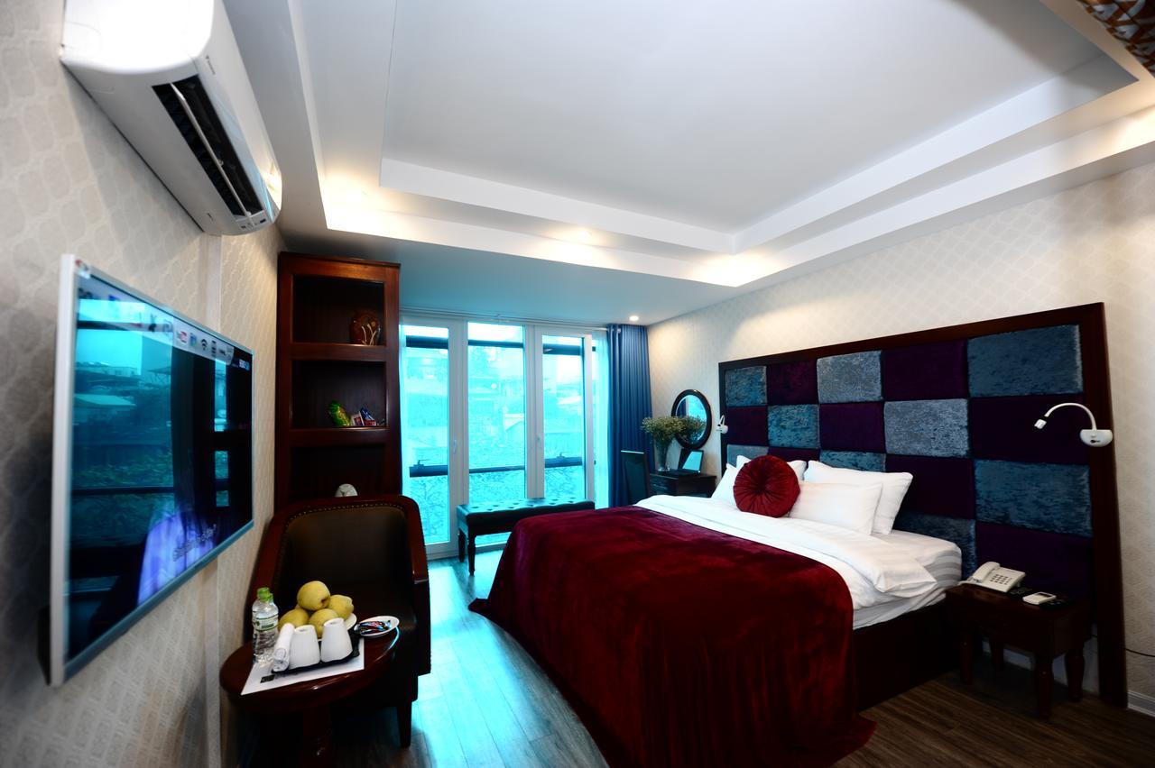 Lavender Boutique House Hotel Hanoi Exterior photo