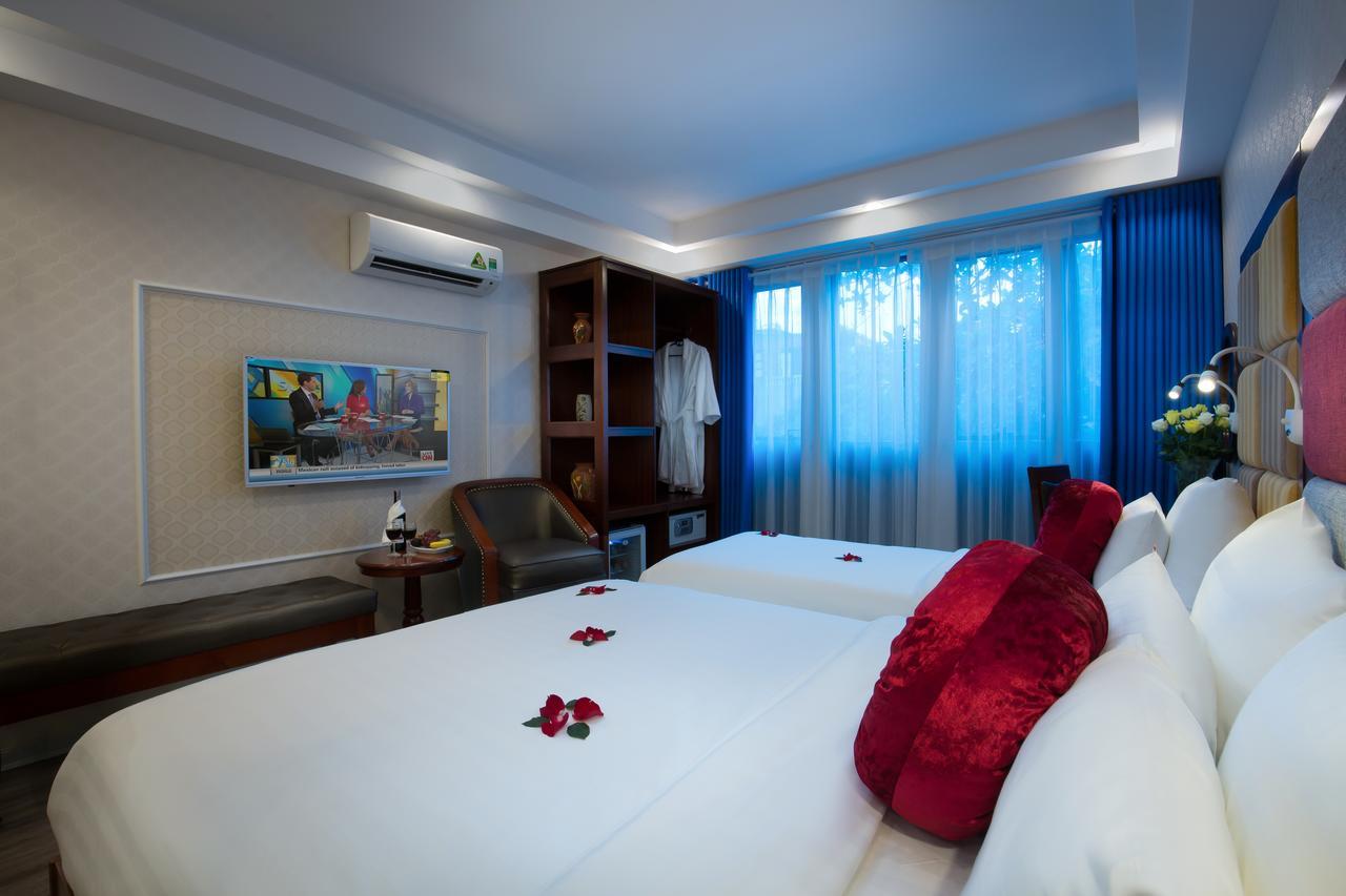 Lavender Boutique House Hotel Hanoi Exterior photo