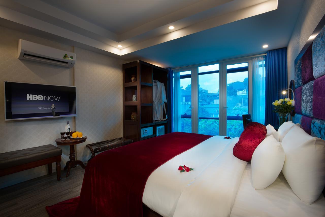 Lavender Boutique House Hotel Hanoi Exterior photo